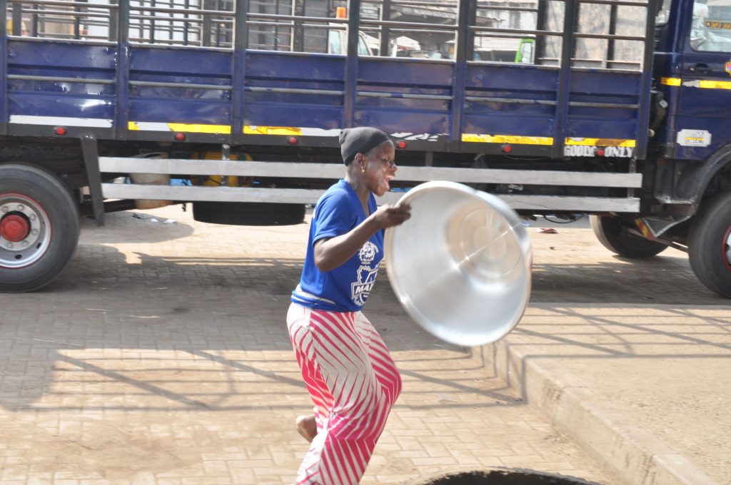 CLARiT Website - Christmas for Kayayei Agbobloshie 2008