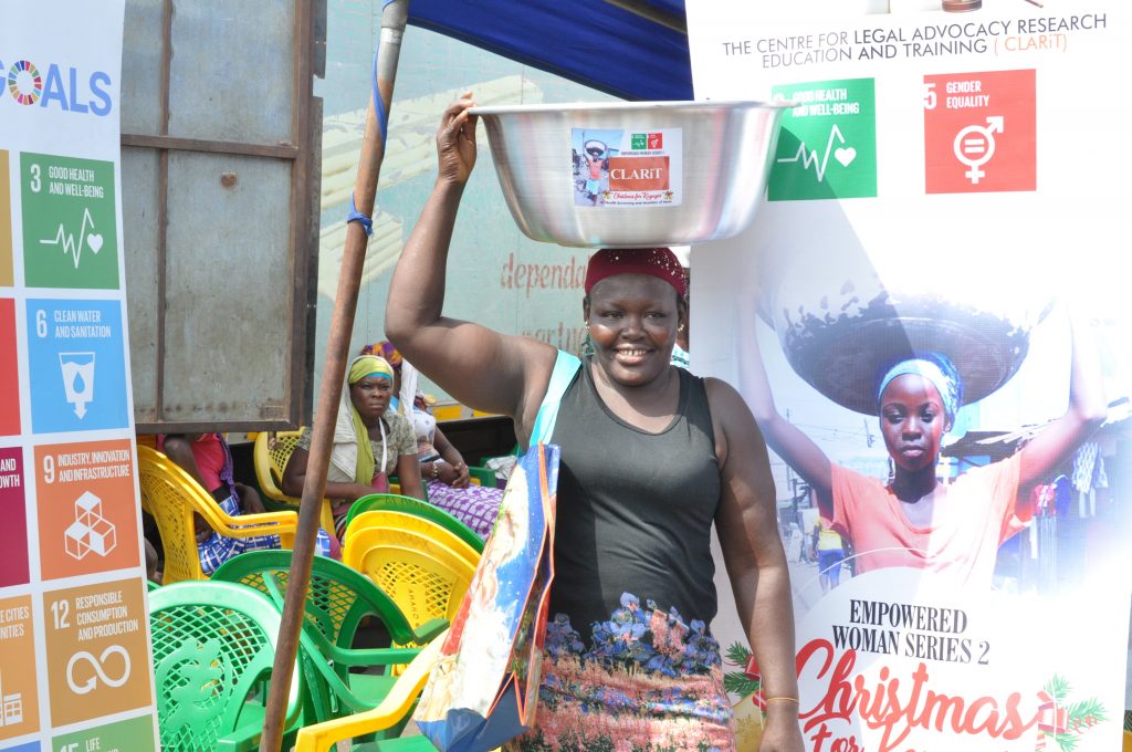 CLARiT Website - Christmas for Kayayei Agbobloshie 2008